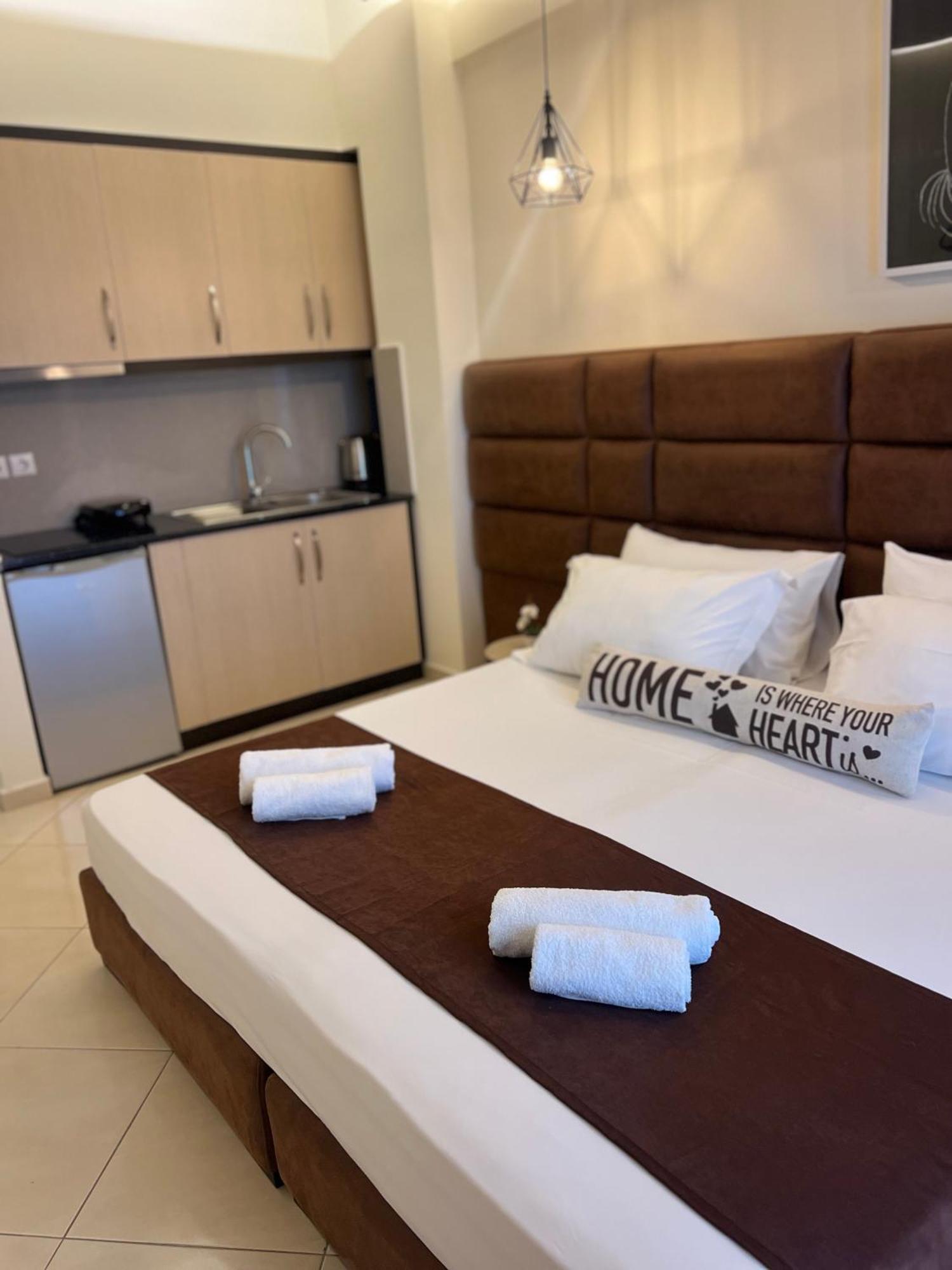 Ansi Paradiso Apartaments Sarande Ngoại thất bức ảnh