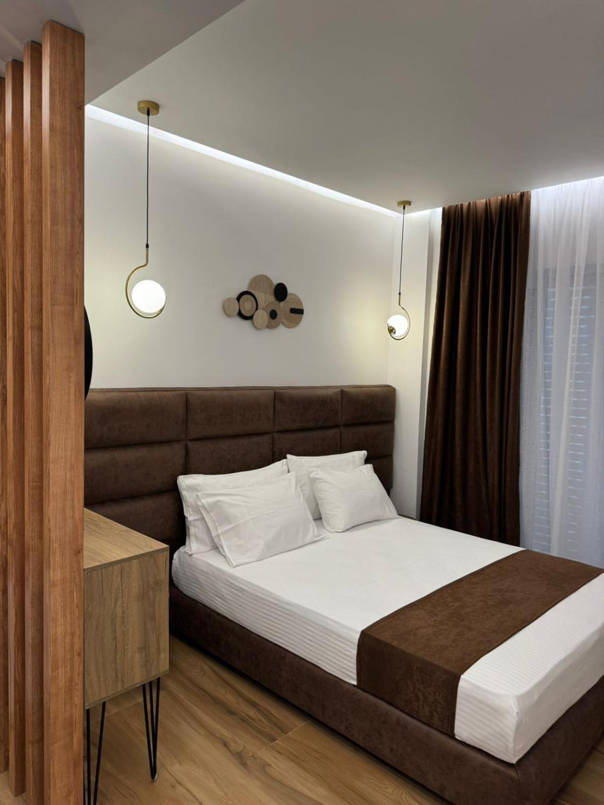 Ansi Paradiso Apartaments Sarande Ngoại thất bức ảnh